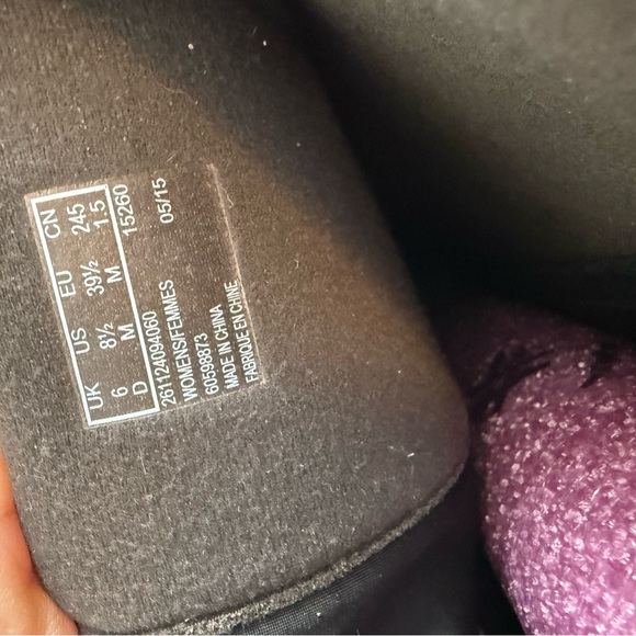 Clarks Women's Black Zip Up Dream Faux Leather Riding Boots Size 8 1/2M EUC - Picture 11 of 13